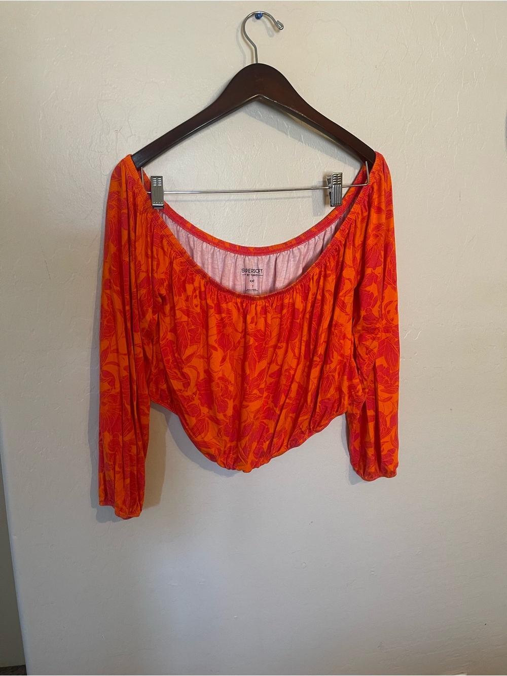 Off-Shoulder Orange Floral Crop Top - torrid
